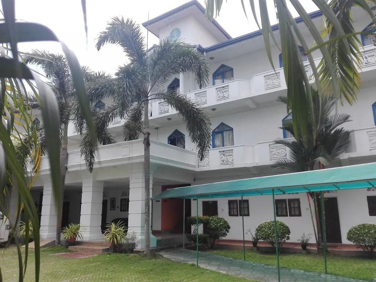 Transit Budget Hotel Katunayake 0*,